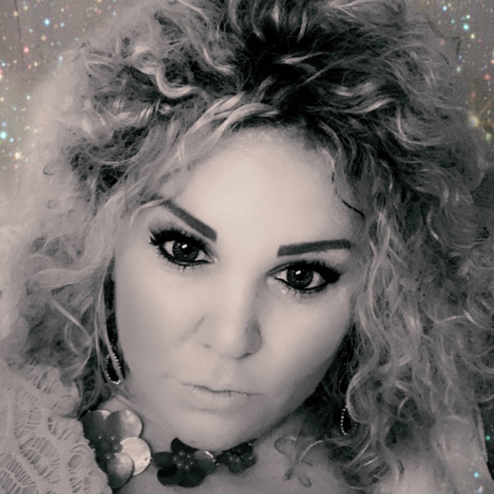 Meet your Posher, Rebecca